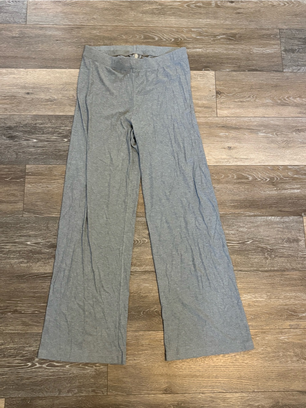 Skims Kim Kardashian Women’s pants Medium New without Tags